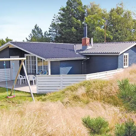 Holiday home 3 Bedroom Lovely In Romo *