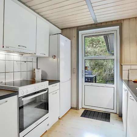 3 Bedroom Lovely In Romo