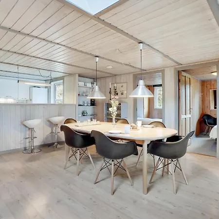 Holiday home 3 Bedroom Lovely In Romo Romo Kirkeby